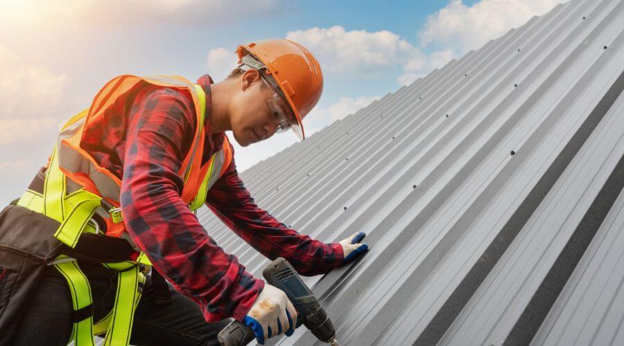 Owens Corning roofing contractor in Leland, IL